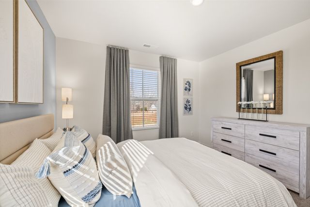 585 Sugarberry Court, Clarksville, TN 37043