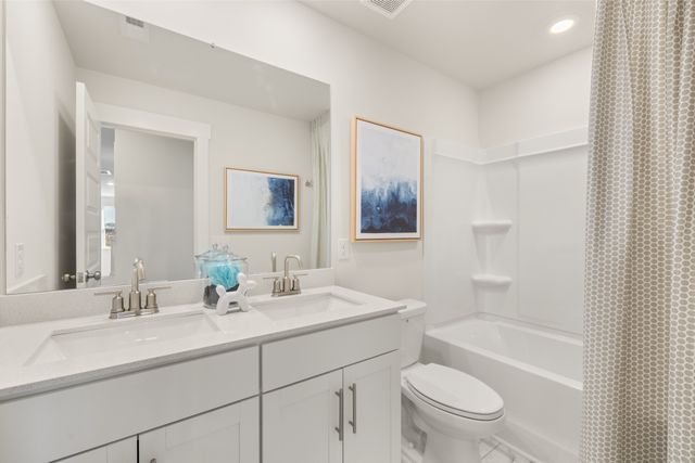 585 Sugarberry Court, Clarksville, TN 37043