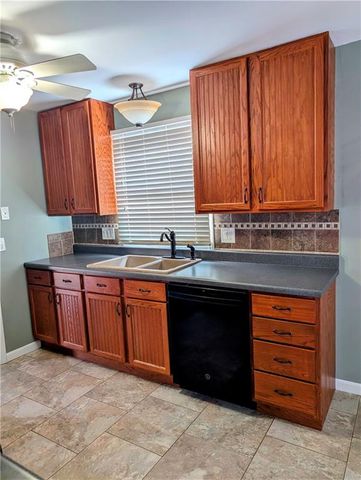 8113 N Serene Avenue, Kansas City, MO 64152