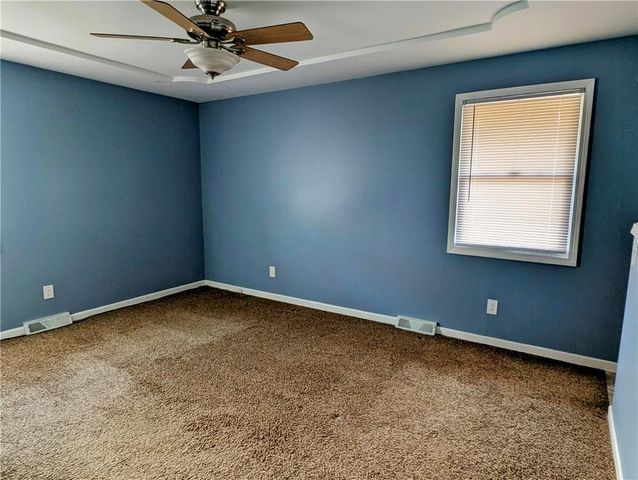 8113 N Serene Avenue, Kansas City, MO 64152