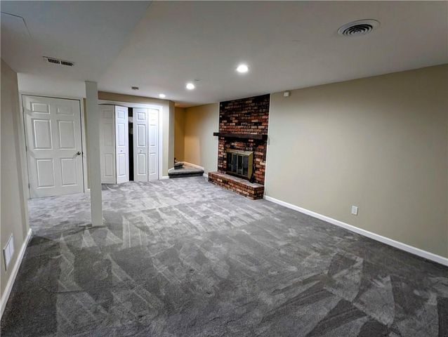 8113 N Serene Avenue, Kansas City, MO 64152