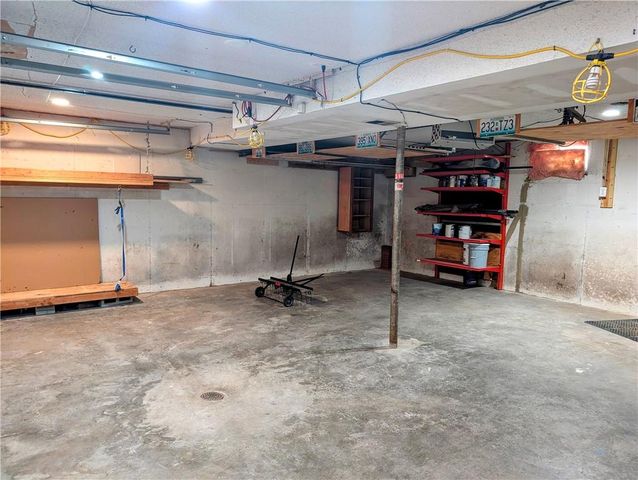 8113 N Serene Avenue, Kansas City, MO 64152