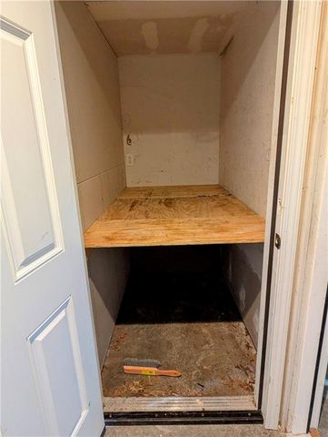 8113 N Serene Avenue, Kansas City, MO 64152