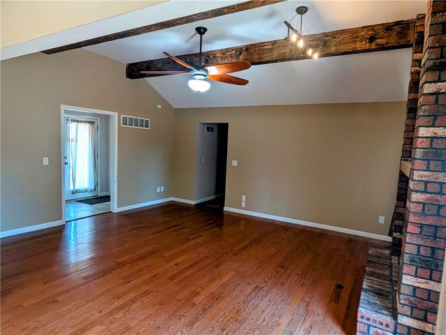 8113 N Serene Avenue, Kansas City, MO 64152