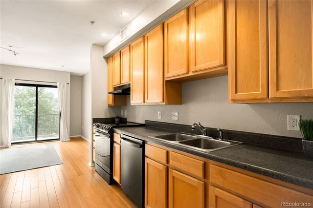 3149 Blake Street 202, Denver, CO 80205