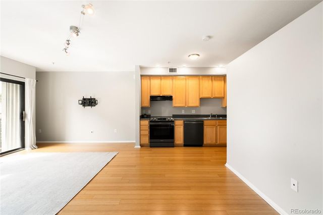 3149 Blake Street 202, Denver, CO 80205