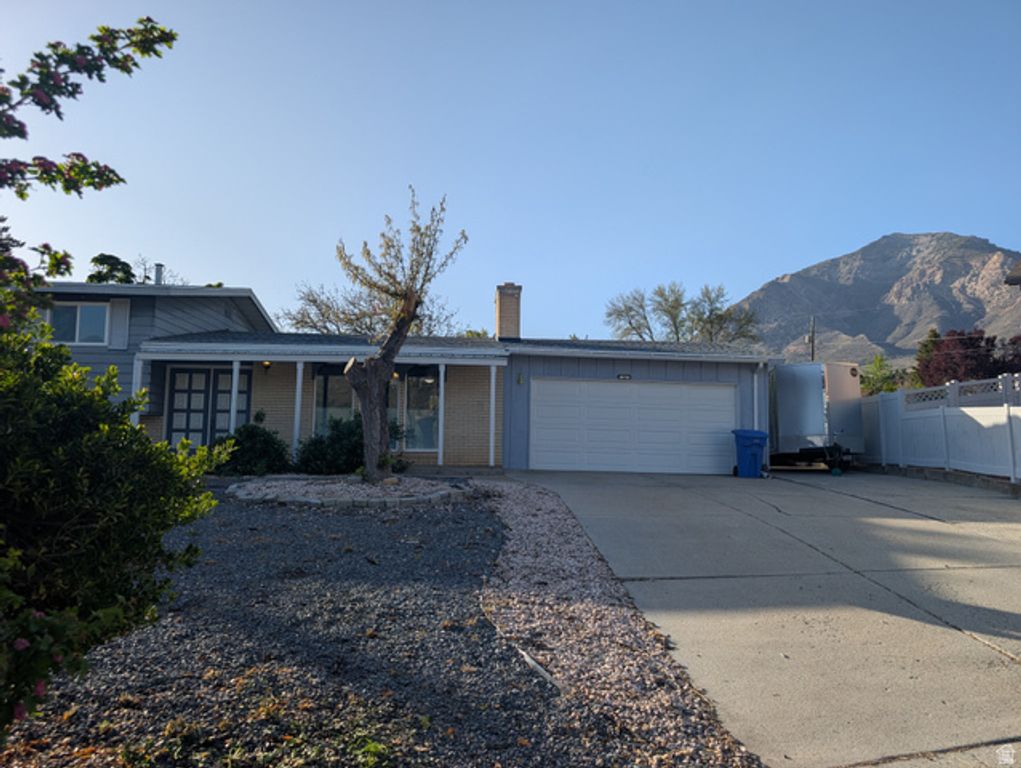 Image 2 of property listing at 2953 N 975 E, North Ogden, UT 84414