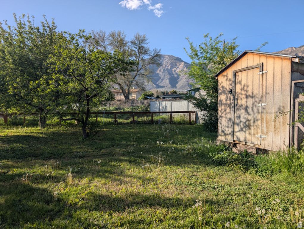 Image 23 of property listing at 2953 N 975 E, North Ogden, UT 84414