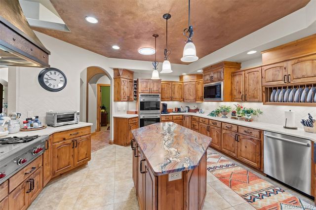 15984 Pole Pine Point, Colorado Springs, CO 80908