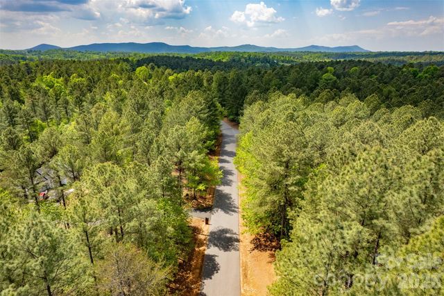 1518 W Paradise Harbor Drive, Connelly Springs, NC 28612