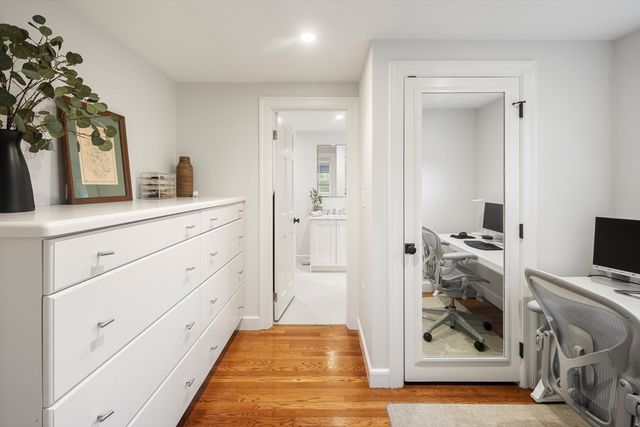 2 Edgewater Place, Winchester, MA 01890