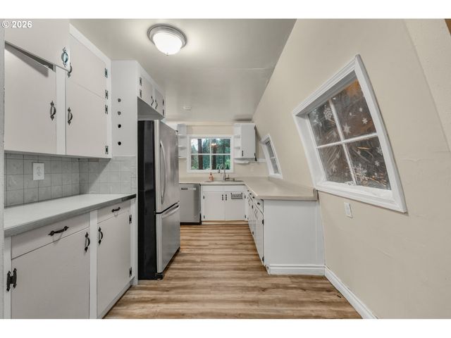 21575 Sw 70TH Ave, Tualatin, OR 97062