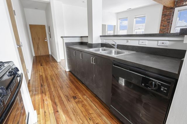 1131 N High Street, 301, Columbus, OH 43201