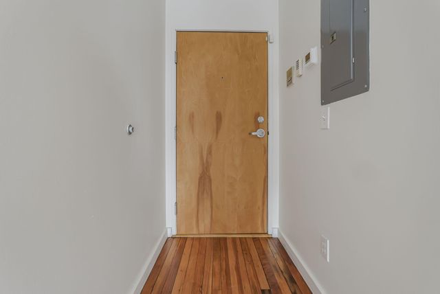 1131 N High Street, 301, Columbus, OH 43201