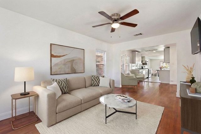 906 E 43rd ST, Austin, TX 78751