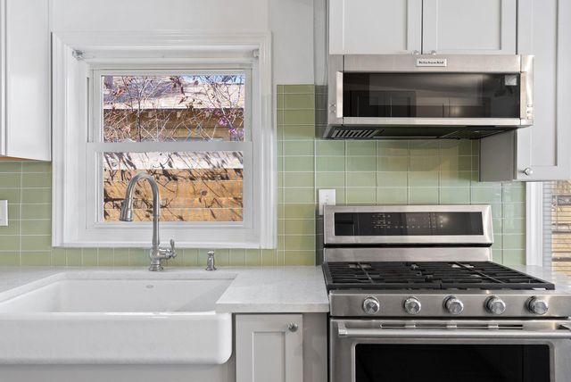 906 E 43rd ST, Austin, TX 78751