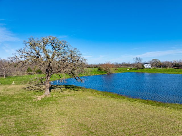 2290 County Road 27300, Honey Grove, TX 75446