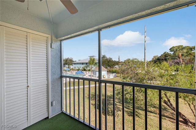 1100 Pondella RD 811, Cape Coral, FL 33909