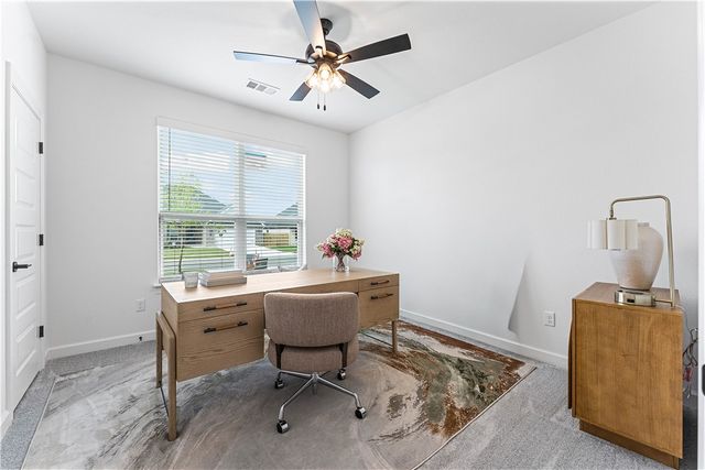 675 Primitivo Avenue, Tontitown, AR 72762