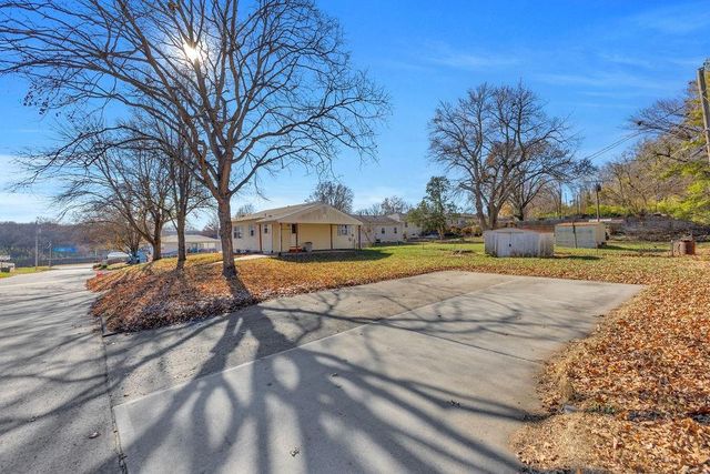 2621 Belle Street, St Joseph, MO 64503