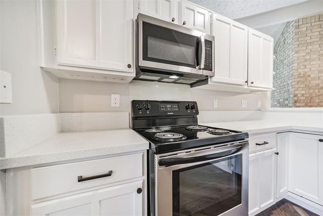 15806 Pfeiffer Drive, Houston, TX 77082