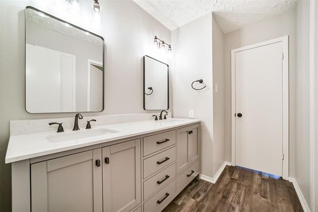 15806 Pfeiffer Drive, Houston, TX 77082
