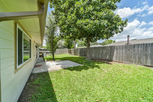 15806 Pfeiffer Drive, Houston, TX 77082