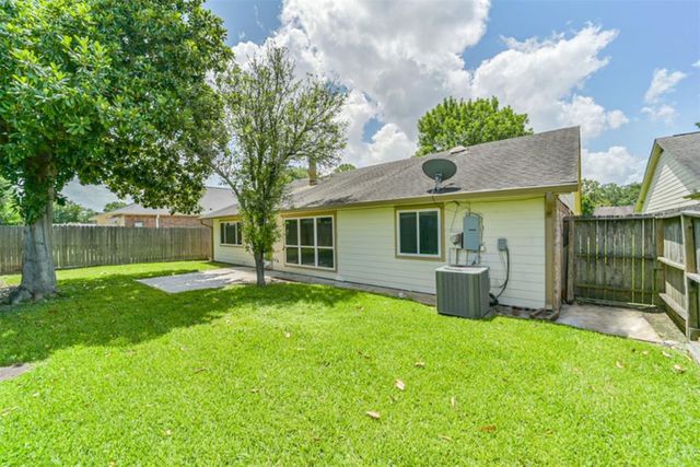 15806 Pfeiffer Drive, Houston, TX 77082