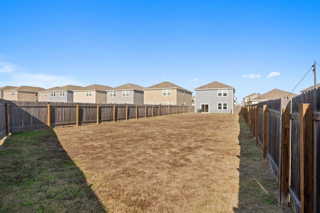 114 Pronghorn ST, Hutto, TX 78634