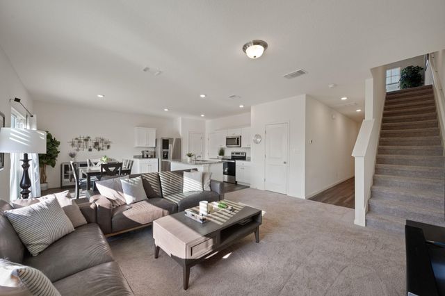 114 Pronghorn ST, Hutto, TX 78634