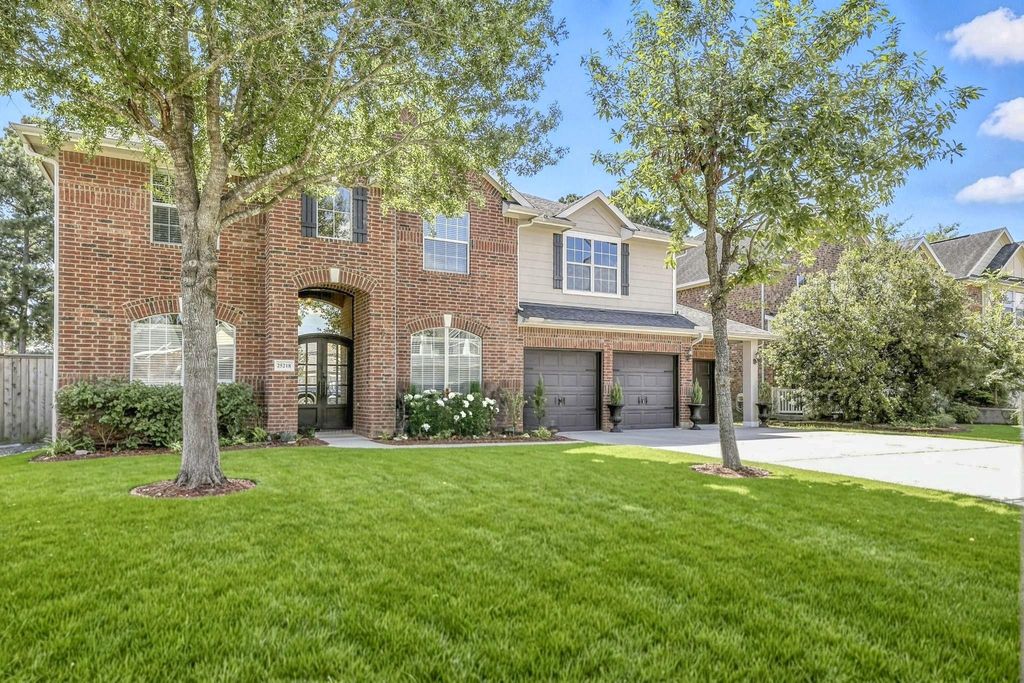 25218 Piney Heights Lane, Spring, TX 77389