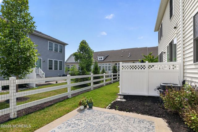 56 Eckert Drive 4204, Lincroft, NJ 07738