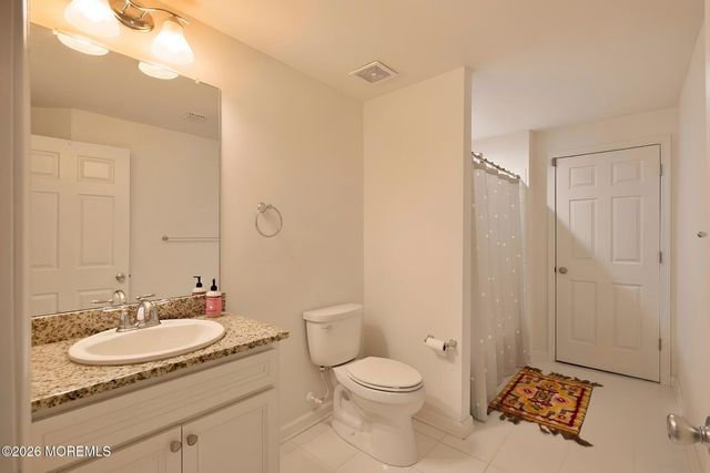 56 Eckert Drive 4204, Lincroft, NJ 07738