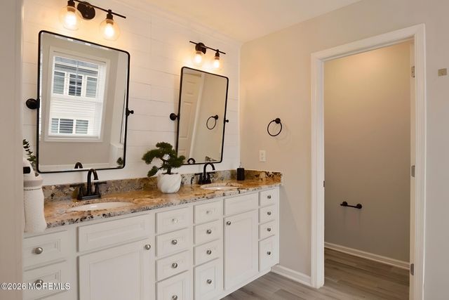 56 Eckert Drive 4204, Lincroft, NJ 07738