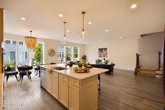 56 Eckert Drive 4204, Lincroft, NJ 07738