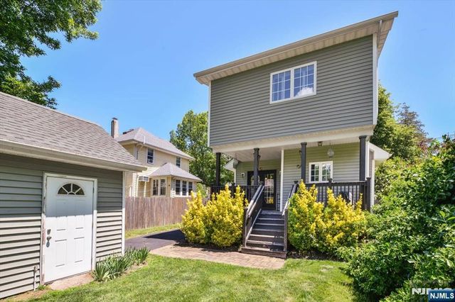 254 Elm Avenue, Teaneck, NJ 07666