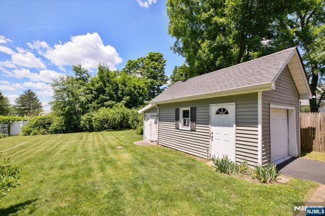 254 Elm Avenue, Teaneck, NJ 07666