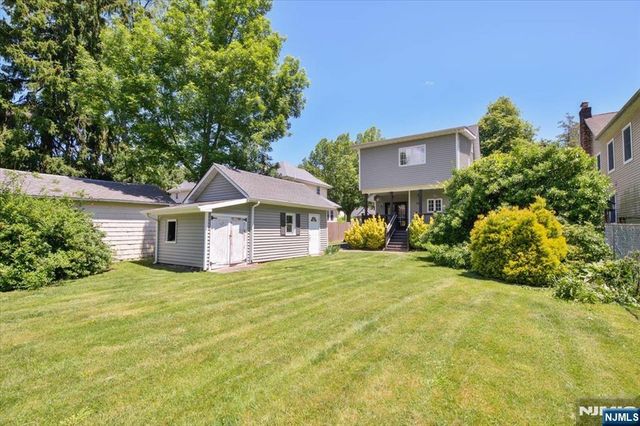 254 Elm Avenue, Teaneck, NJ 07666