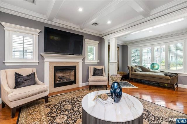 254 Elm Avenue, Teaneck, NJ 07666