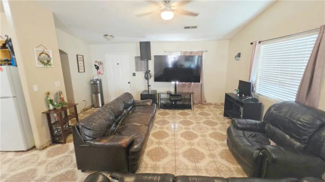 823 Deer Ridge, Bakersfield, CA 93306