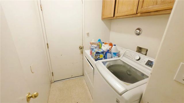 823 Deer Ridge, Bakersfield, CA 93306