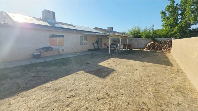 823 Deer Ridge, Bakersfield, CA 93306
