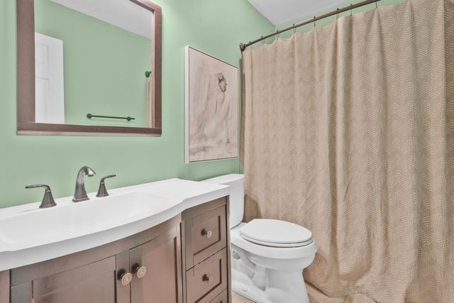 1379 Beulah Park, Lexington, KY 40517