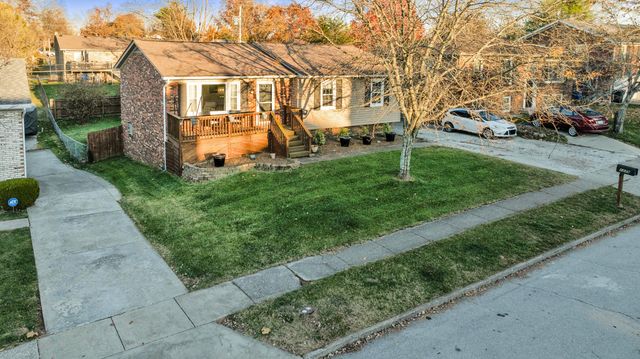 1379 Beulah Park, Lexington, KY 40517