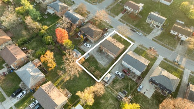 1379 Beulah Park, Lexington, KY 40517