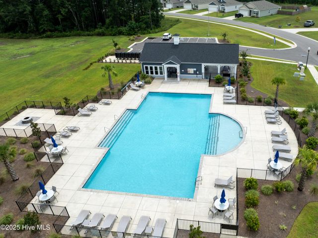 1808 Willowtree Court SE, Bolivia, NC 28422