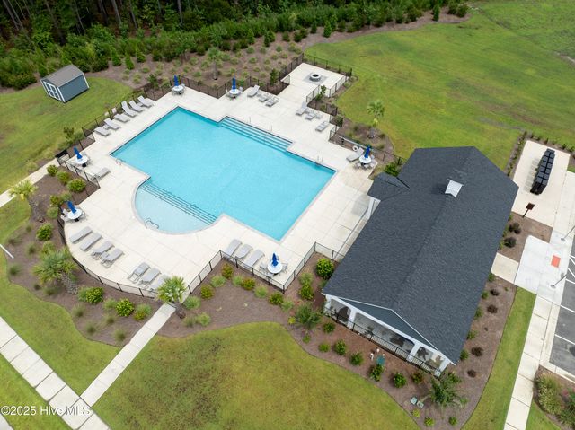1808 Willowtree Court SE, Bolivia, NC 28422