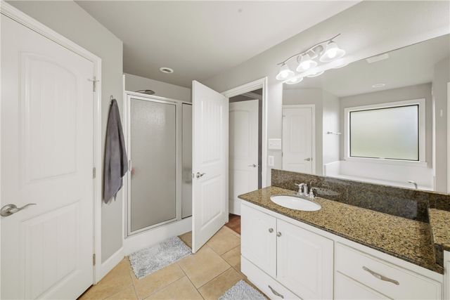 809 Emerald Dove Avenue, College Station, TX 77845