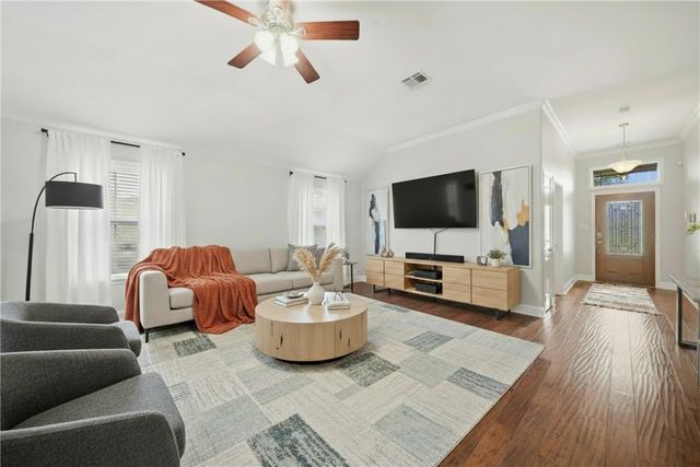 809 Emerald Dove Avenue, College Station, TX 77845
