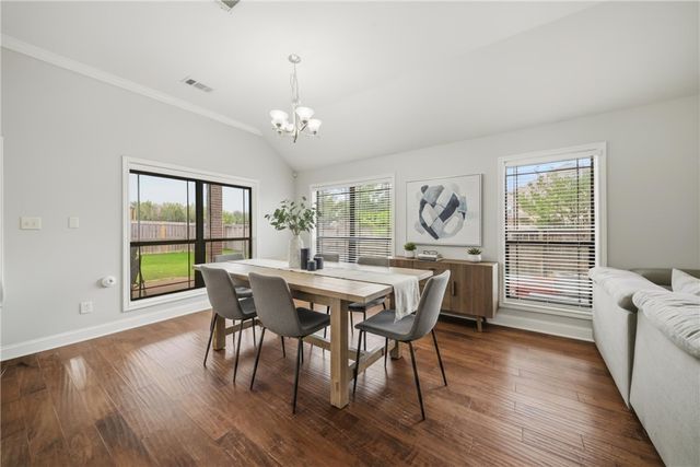 809 Emerald Dove Avenue, College Station, TX 77845